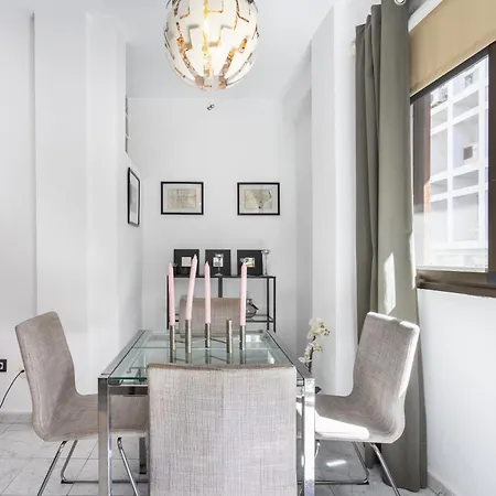 Apartment Home2book Cozy La Marina, Cruz Center